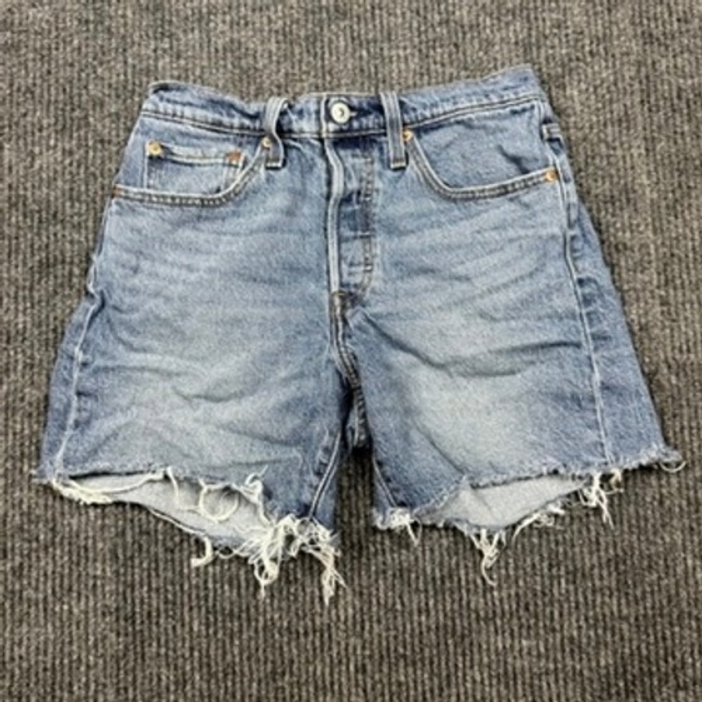 Levis 501 Original High Rise Cut Off Denim Shorts Medium Wash W26 85833-0074